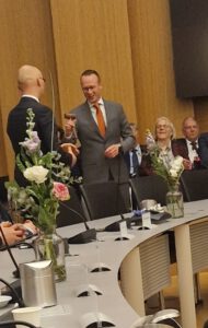 CEES VAN DEN BOS GEINSTALLEERD ALS NIEUWE BURGEMEESTER GEMEENTE GOES